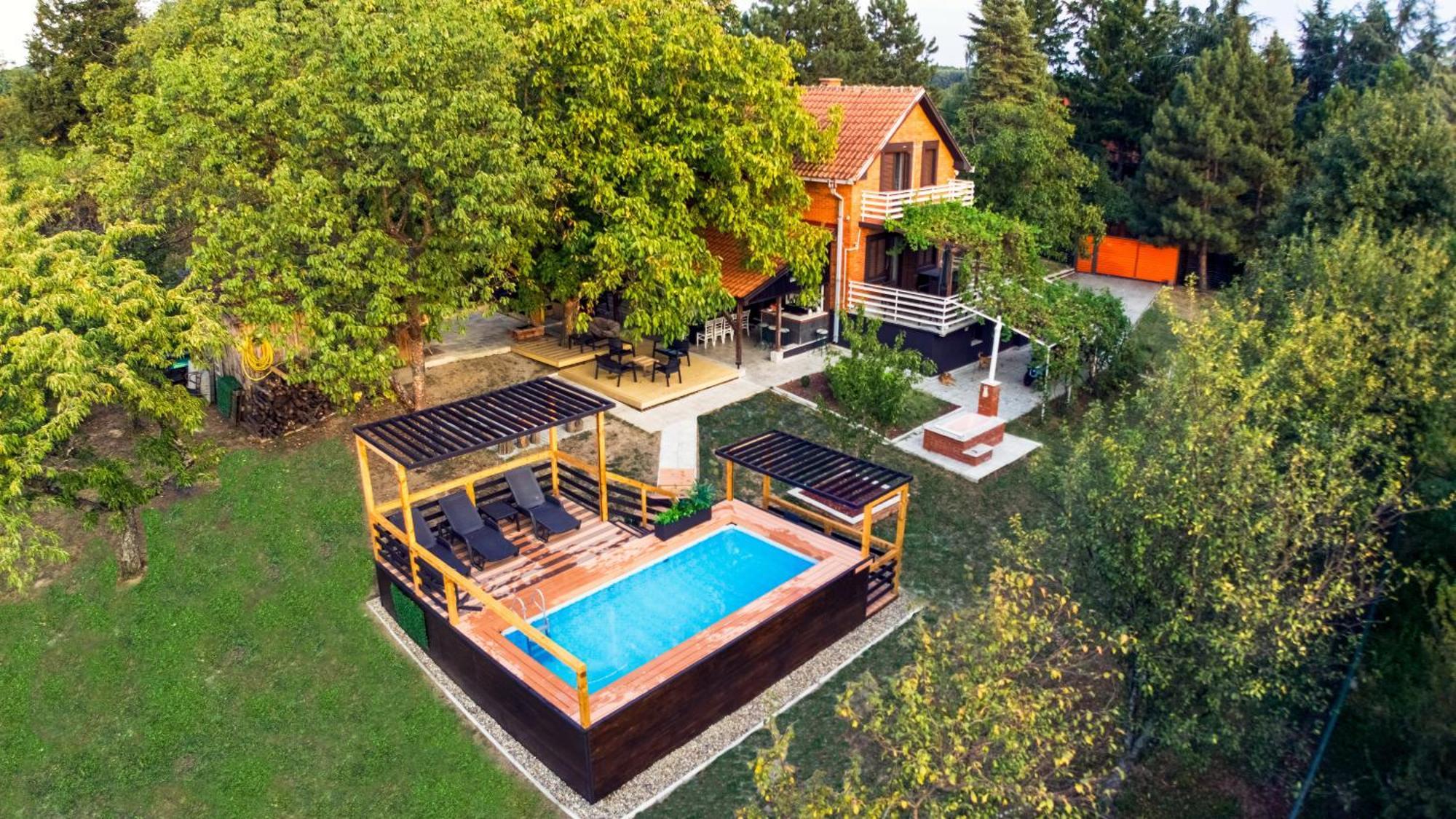 Villa Dijana - Pool, Spa, Outdoor Kitchen ベオグラード エクステリア 写真